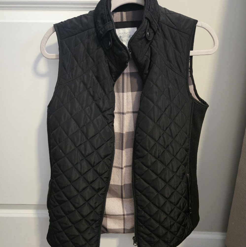 VEST